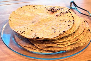 secret-tips-for-cheating-diet-this-diwali-papad